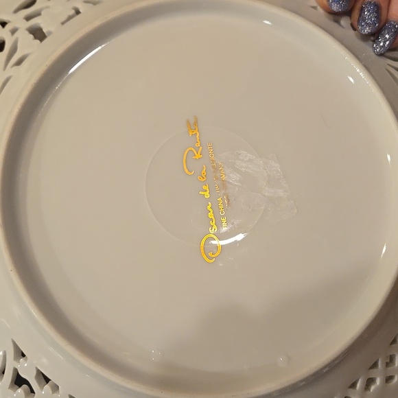 Oscar de la Renta Vintage Belmonte White Elegant Lattice Porcelain Serving Plate - Picture 7 of 7